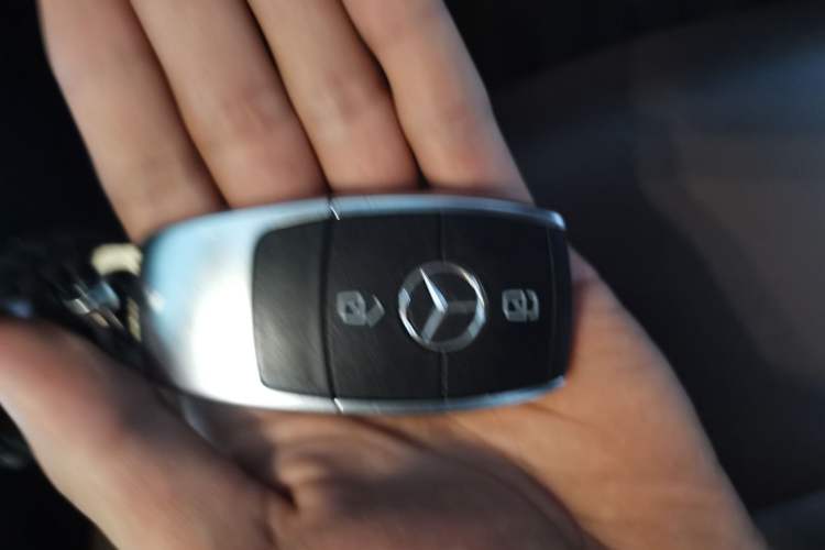 Used Mercedes-Benz GLB 2023 Refreshed GLB 200 Dynamic Edition Vehicle Key