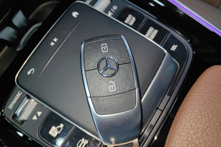 Used Mercedes-Benz GLB 2023 GLB 200 Fashion Model Vehicle Key
