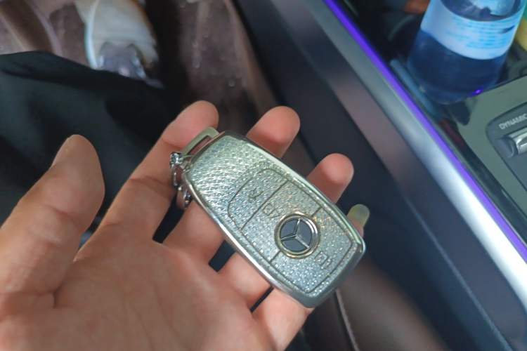 Used Mercedes-Benz GLB 2023 GLB 220 Fashion Model Vehicle Key