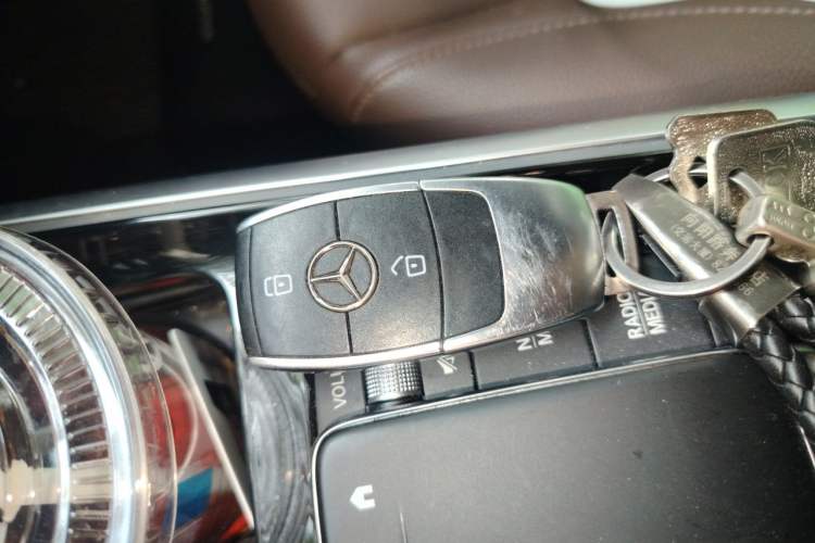 Used Mercedes-Benz GLB 2023 GLB 200 Fashion Model Vehicle Key