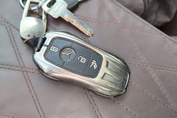 Used Mercedes-Benz GLB 2023 GLB 220 Fashion Model Vehicle Key