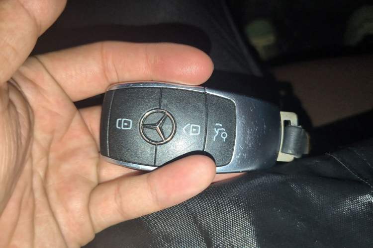 Used Mercedes-Benz GLB 2023 Refreshed GLB 200 Dynamic Edition Vehicle Key
