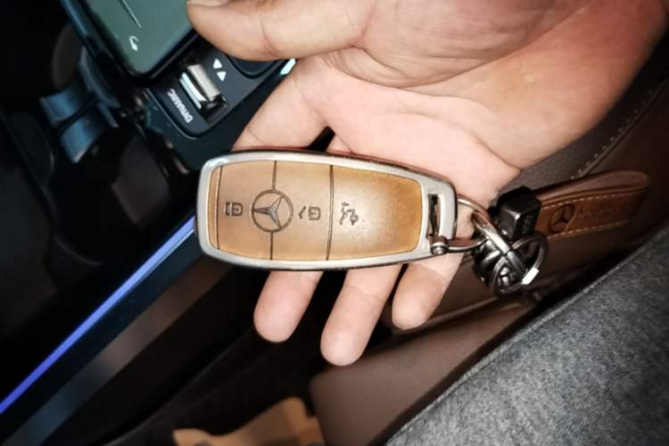 Used Mercedes-Benz GLB 2023 GLB 220 Fashion Model Vehicle Key