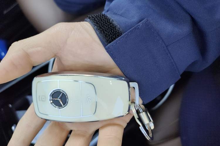 Used Mercedes-Benz GLB 2023 GLB 220 4MATIC Vehicle Key