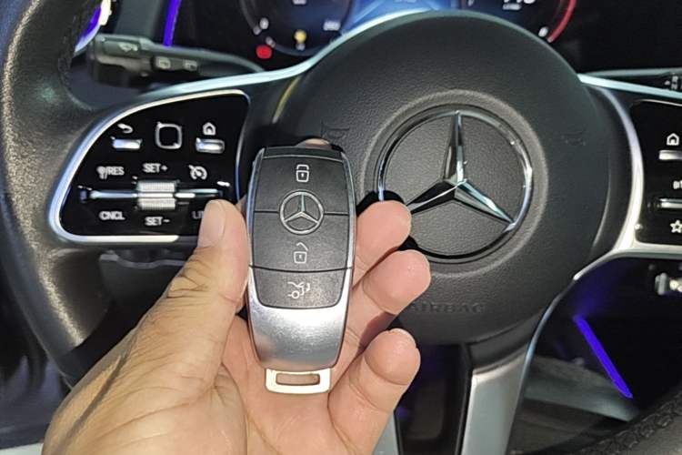 Used Mercedes-Benz GLB 2023 GLB 220 Sport Edition Vehicle Key