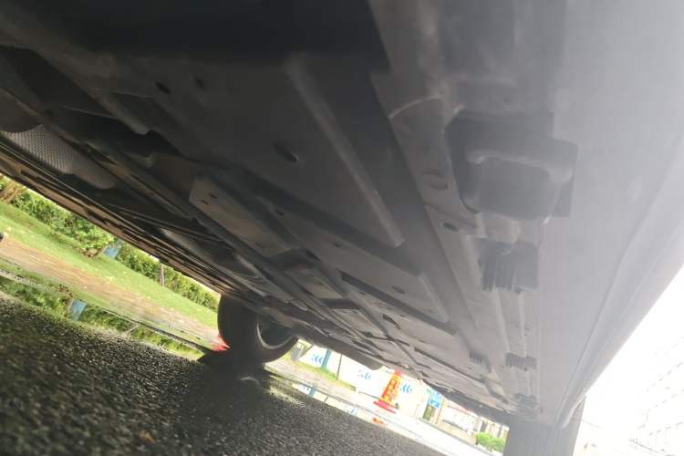 Used Mercedes-Benz GLB 2023 GLB 220 Fashion Model Chassis Front Left