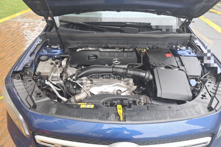 Used Mercedes-Benz GLB 2023 GLB 220 Fashion Model Engine Bay