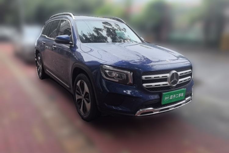 Used Mercedes-Benz GLB 2023 GLB 220 Fashion Model Front Right 45 Deg