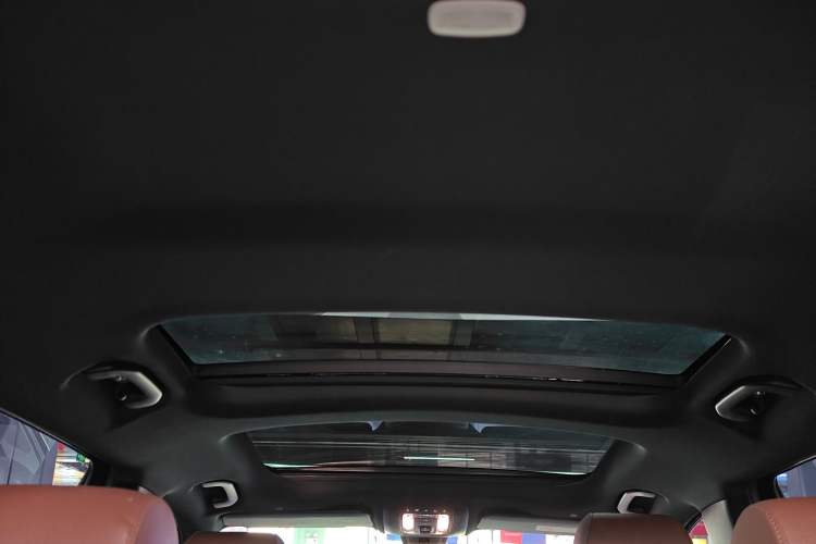 Used Mercedes-Benz GLB 2023 GLB 220 Fashion Model Headliner