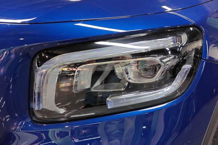 Used Mercedes-Benz GLB 2023 GLB 220 Fashion Model Left Front Headlight