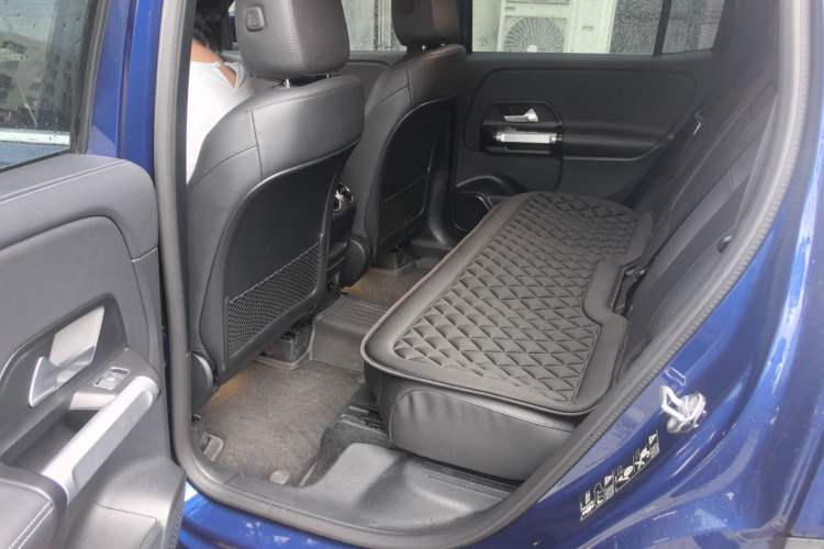 Used Mercedes-Benz GLB 2023 GLB 220 Fashion Model Left Rear Seat