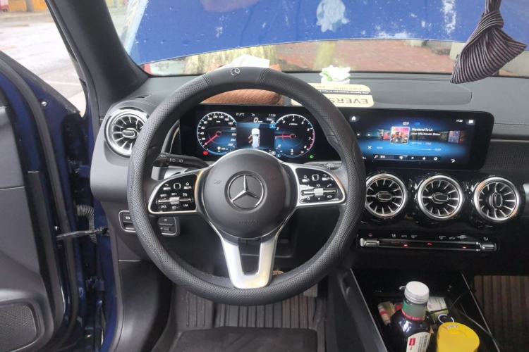 Used Mercedes-Benz GLB 2023 GLB 220 Fashion Model Steering Wheel