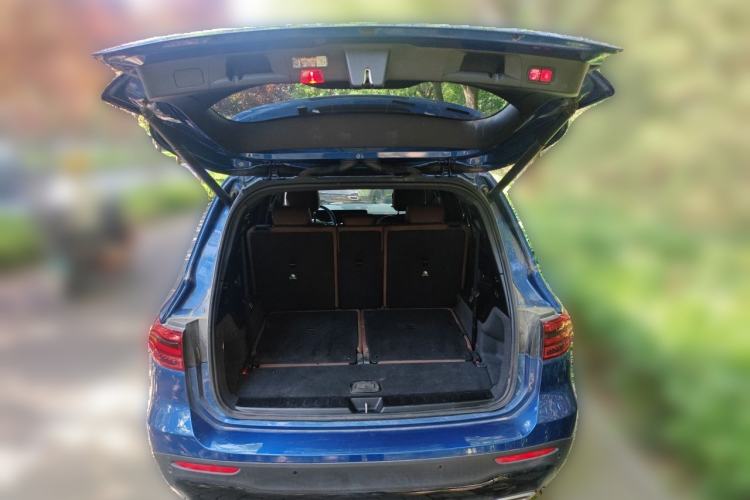 Used Mercedes-Benz GLB 2023 GLB 220 4MATIC Trunk