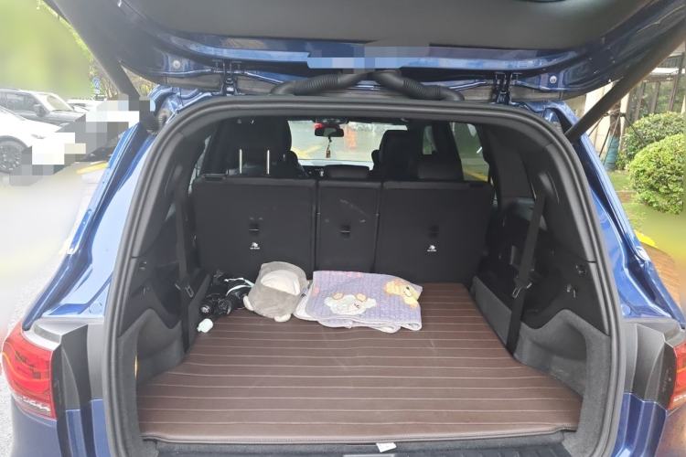 Used Mercedes-Benz GLB 2023 GLB 220 Fashion Model Trunk