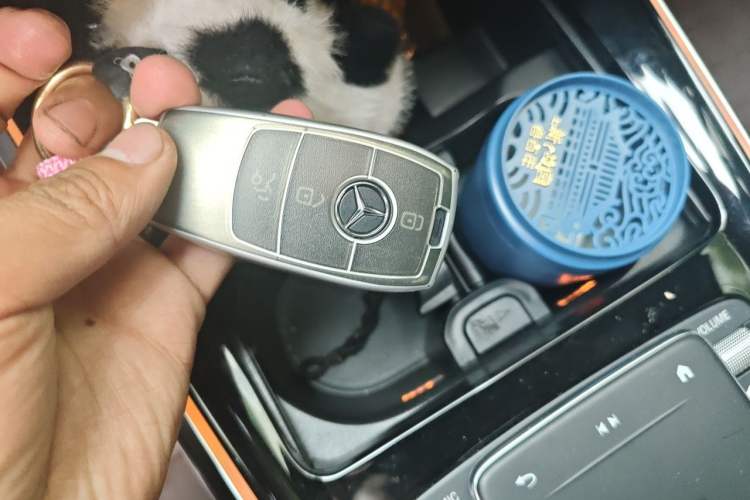 Used Mercedes-Benz GLB 2023 GLB 220 Fashion Model Vehicle Key
