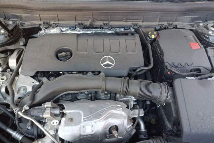 Used Mercedes-Benz GLB 2023 GLB 220 Sport Edition Engine Bay