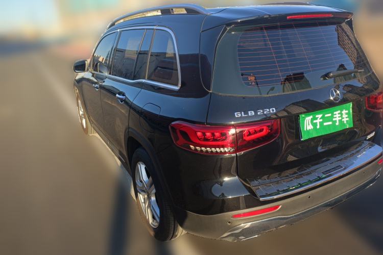 Used Mercedes-Benz GLB 2023 GLB 220 Sport Edition Exterior 3