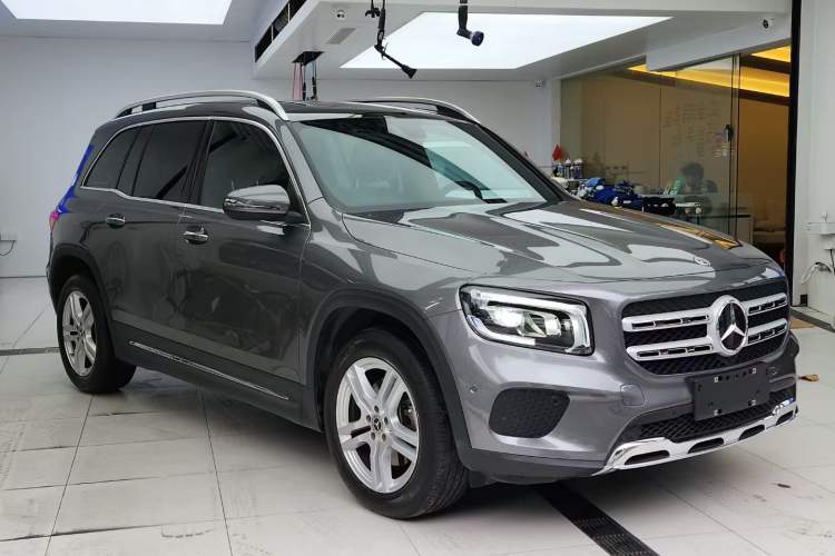 Used Mercedes-Benz GLB 2023 GLB 220 Sport Edition Exterior 2