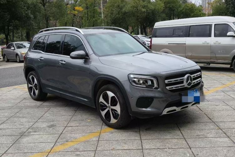 Used Mercedes-Benz GLB 2023 GLB 220 Fashion Model Exterior 2