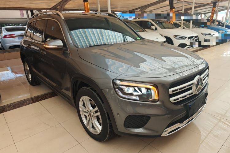 Used Mercedes-Benz GLB 2023 Refresh GLB 200 Fashion Edition Exterior 2