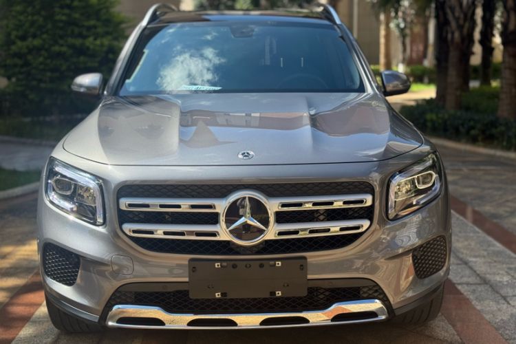 Used Mercedes-Benz GLB 2023 GLB 220 Fashion Model Exterior 3