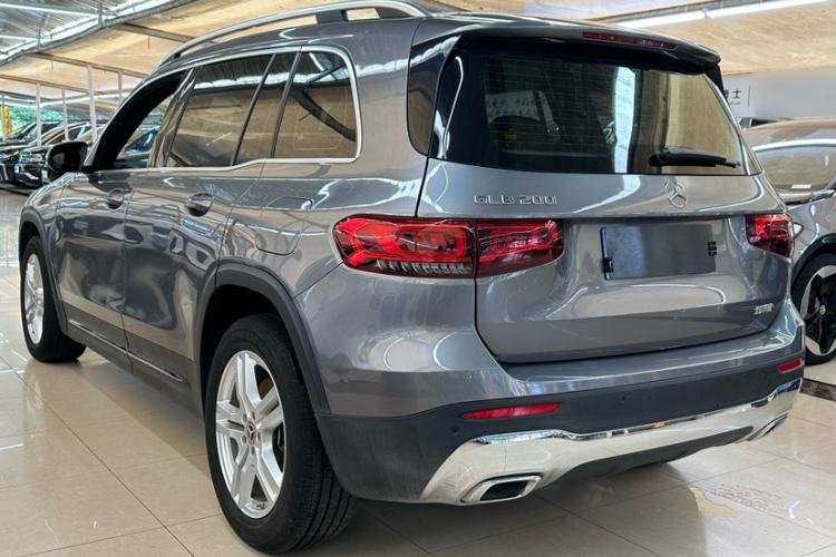 Used Mercedes-Benz GLB 2023 Refresh GLB 200 Fashion Edition Exterior 3