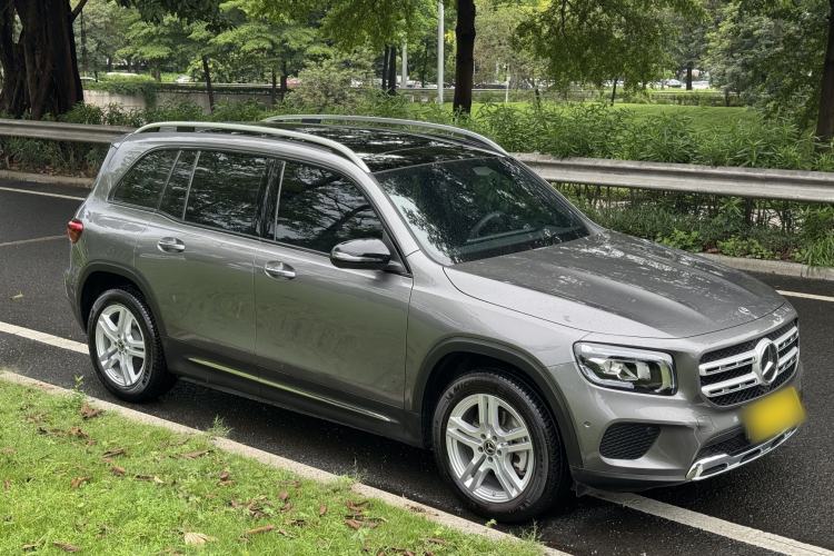 Used Mercedes-Benz GLB 2023 GLB 220 Sport Edition Exterior 4