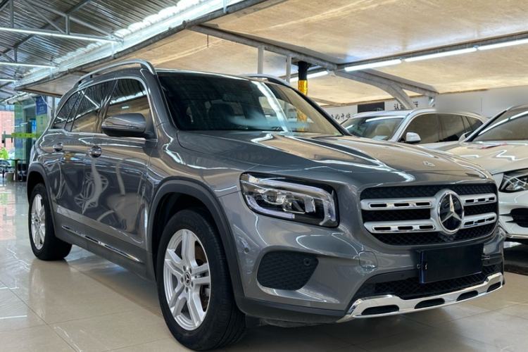 Used Mercedes-Benz GLB 2023 Refresh GLB 200 Fashion Edition Exterior 4