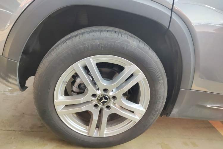 Used Mercedes-Benz GLB 2023 GLB 220 Sport Edition Exterior 8