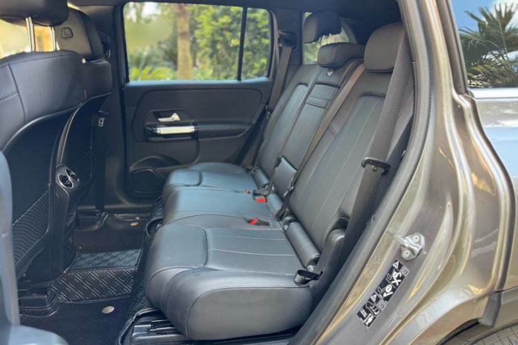 Used Mercedes-Benz GLB 2023 GLB 220 Fashion Model Interior 13
