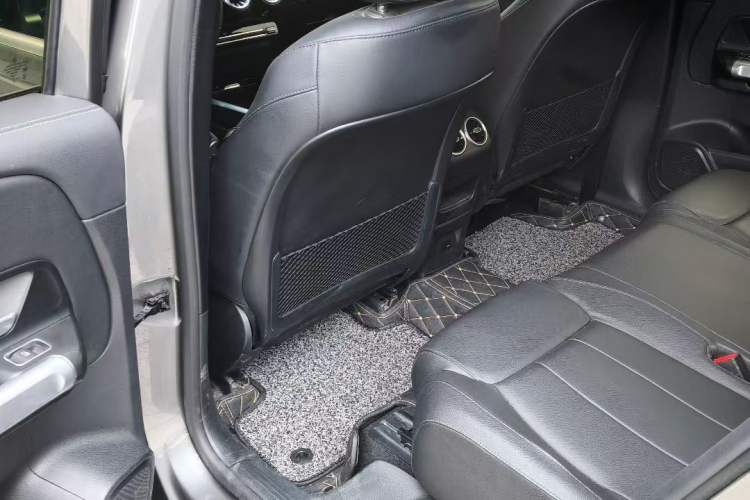 Used Mercedes-Benz GLB 2023 GLB 220 Fashion Model Interior 3