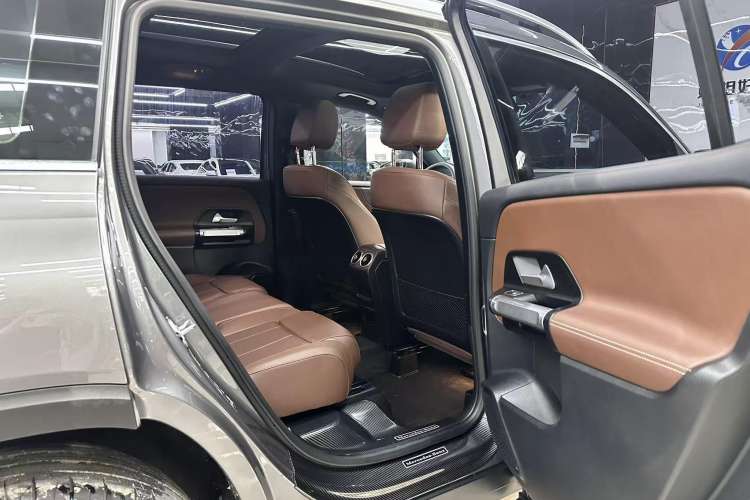 Used Mercedes-Benz GLB 2023 GLB 220 Fashion Model Interior 8