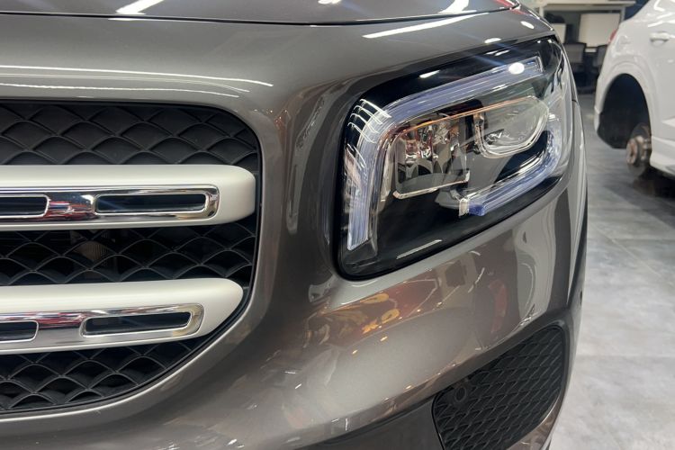Used Mercedes-Benz GLB 2023 GLB 220 Sport Edition Left Front Headlight