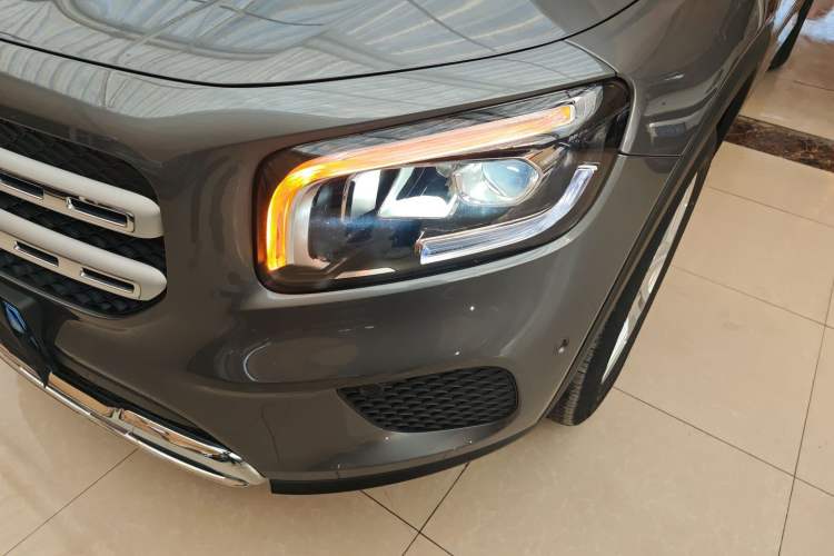 Used Mercedes-Benz GLB 2023 Refresh GLB 200 Fashion Edition Left Front Headlight