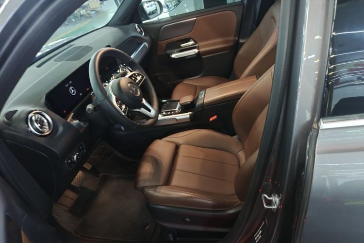 Used Mercedes-Benz GLB 2023 GLB 220 Sport Edition Left Front Seat