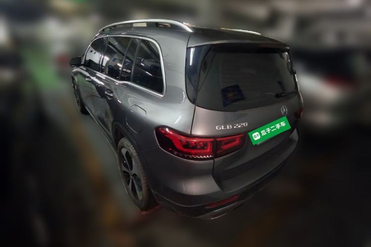 Used Mercedes-Benz GLB 2023 GLB 220 Fashion Model Rear Left 45 Deg