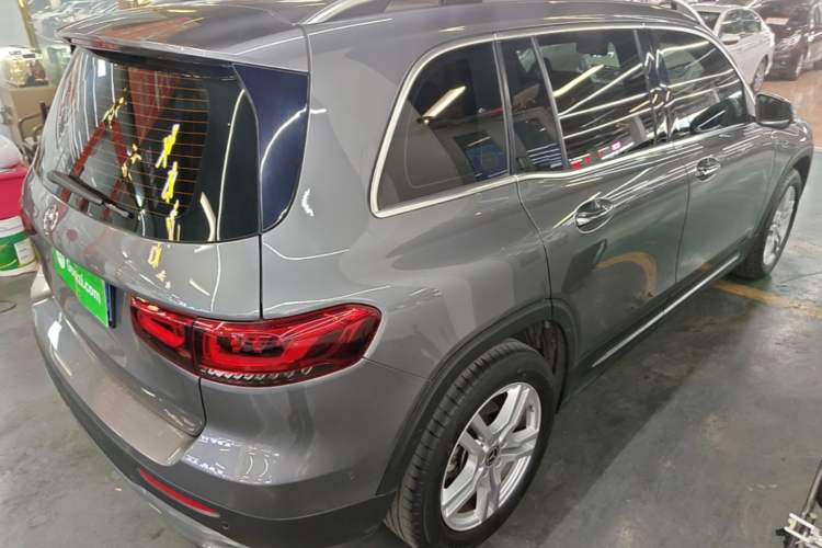 Used Mercedes-Benz GLB 2023 GLB 220 Sport Edition Rear Right 45 Deg