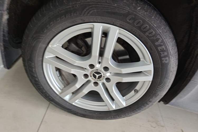 Used Mercedes-Benz GLB 2023 GLB 200 Fashion Model Right Rear Wheel Hub