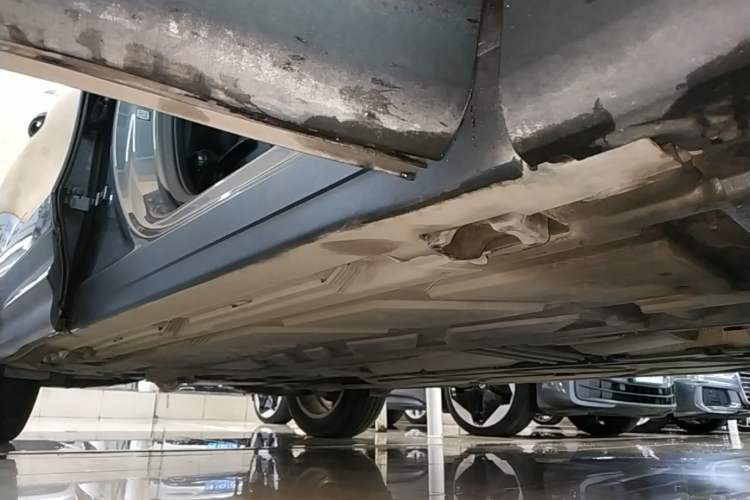 Used Mercedes-Benz GLB 2023 Refresh GLB 200 Fashion Edition Right Side Sill