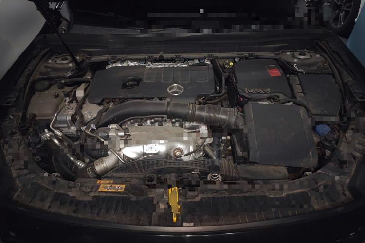 Used Mercedes-Benz GLB 2023 GLB 220 Sport Edition Engine Bay