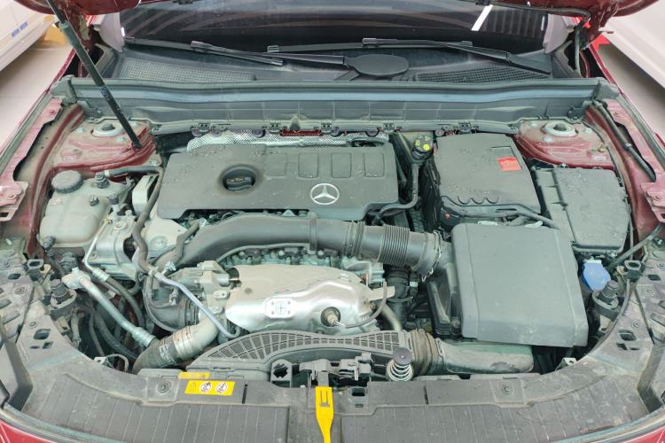 Used Mercedes-Benz GLB 2023 GLB 220 Sport Edition Engine Bay