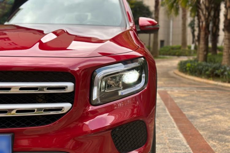 Used Mercedes-Benz GLB 2023 Refresh GLB 200 Fashion Edition Exterior 11