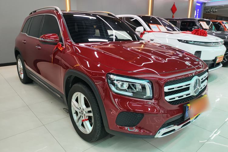 Used Mercedes-Benz GLB 2023 GLB 220 Sport Edition Front Right 45 Deg