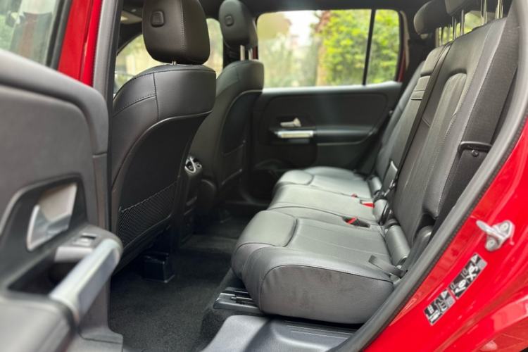 Used Mercedes-Benz GLB 2023 Refresh GLB 200 Fashion Edition Interior 3