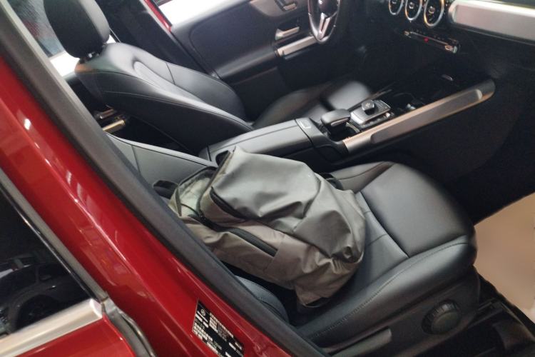 Used Mercedes-Benz GLB 2023 Refresh GLB 200 Fashion Edition Right Front Seat