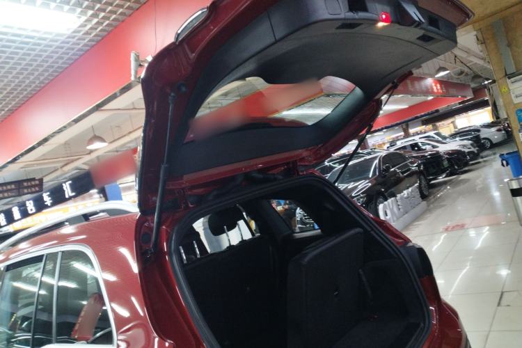 Used Mercedes-Benz GLB 2023 Refresh GLB 200 Fashion Edition Trunk