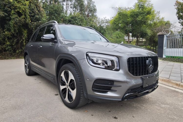 Used Mercedes-Benz GLB 2023 GLB 220 Fashion Model Exterior 1
