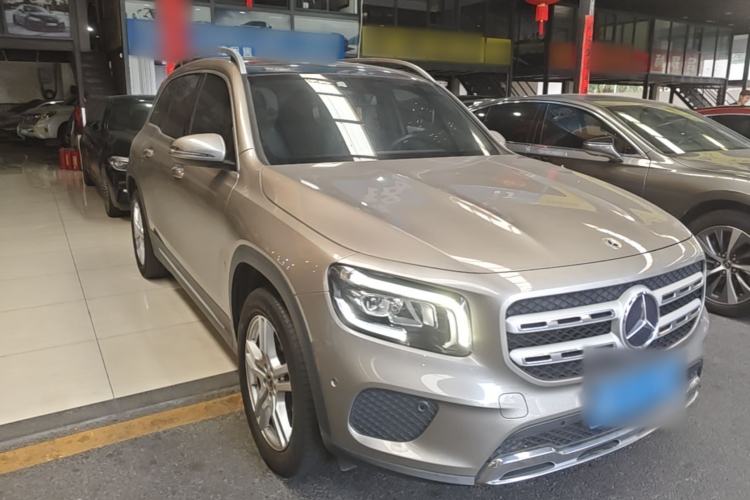 Used Mercedes-Benz GLB 2023 GLB 220 Sport Edition Front Right 45 Deg