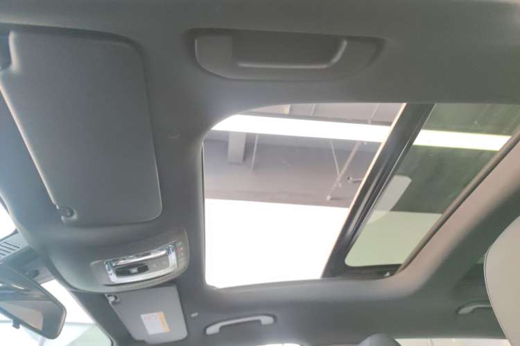 Used Mercedes-Benz GLB 2023 GLB 220 Sport Edition Headliner