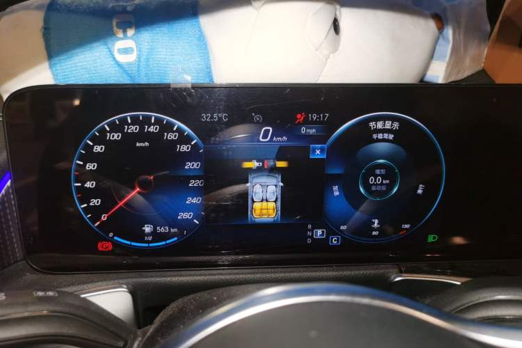 Used Mercedes-Benz GLB 2023 GLB 220 Sport Edition Instrument Cluster